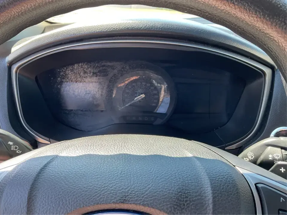 2018 Ford Fusion SE (3FA6P0HD3JR) with an 1.5L L4 DOHC 16V engine, 6A transmission, located at 8750 N County Rd 25A, Piqua, OH, 45356, (937) 908-9800, 40.164391, -84.232513 - Looking for a reliable sedan that combines style, comfort, and practicality? Look no further than the 2018 Ford Fusion SE, available now at Advantage Car and Credit in Vandalia, OH! Perfect for your daily commute, family outings, or even weekend adventures, this vehicle is designed to enhance your l - Photo#15