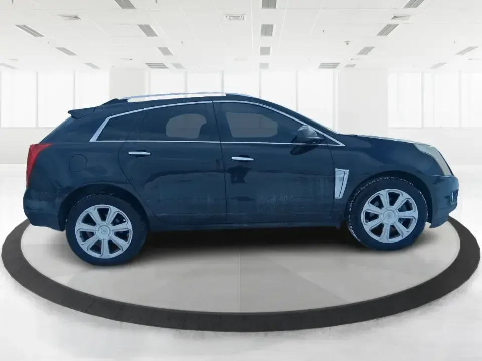 2014 Cadillac SRX Performance Collection (3GYFNCE38ES) with an 3.6L V-6 gasoline direct injection engine, 6-Speed Automatic transmission, located at 8750 N County Rd 25A, Piqua, OH, 45356, (937) 908-9800, 40.164391, -84.232513 - **Experience Luxury and Versatility with the 2014 Cadillac SRX Performance Collection at Advantage Car and Credit - Riverside!**<br /> <br /> Are you in search of a vehicle that accommodates both your daily commutes and weekend adventures while ensuring you travel in style? Look no further than the - Photo#1