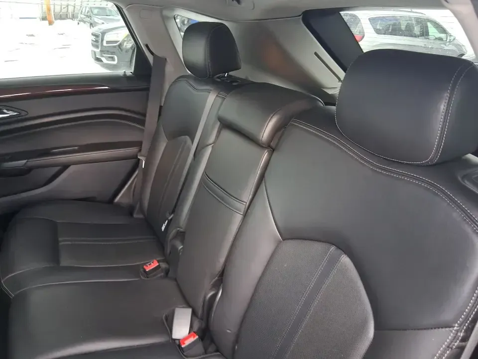 2014 Cadillac SRX Performance Collection (3GYFNCE38ES) with an 3.6L V-6 gasoline direct injection engine, 6-Speed Automatic transmission, located at 8750 N County Rd 25A, Piqua, OH, 45356, (937) 908-9800, 40.164391, -84.232513 - **Experience Luxury and Versatility with the 2014 Cadillac SRX Performance Collection at Advantage Car and Credit - Riverside!**<br /> <br /> Are you in search of a vehicle that accommodates both your daily commutes and weekend adventures while ensuring you travel in style? Look no further than the - Photo#10