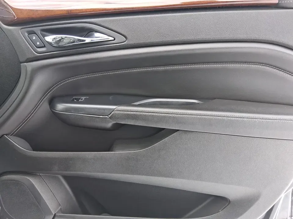 2014 Cadillac SRX Performance Collection (3GYFNCE38ES) with an 3.6L V-6 gasoline direct injection engine, 6-Speed Automatic transmission, located at 8750 N County Rd 25A, Piqua, OH, 45356, (937) 908-9800, 40.164391, -84.232513 - **Experience Luxury and Versatility with the 2014 Cadillac SRX Performance Collection at Advantage Car and Credit - Riverside!**<br /> <br /> Are you in search of a vehicle that accommodates both your daily commutes and weekend adventures while ensuring you travel in style? Look no further than the - Photo#20