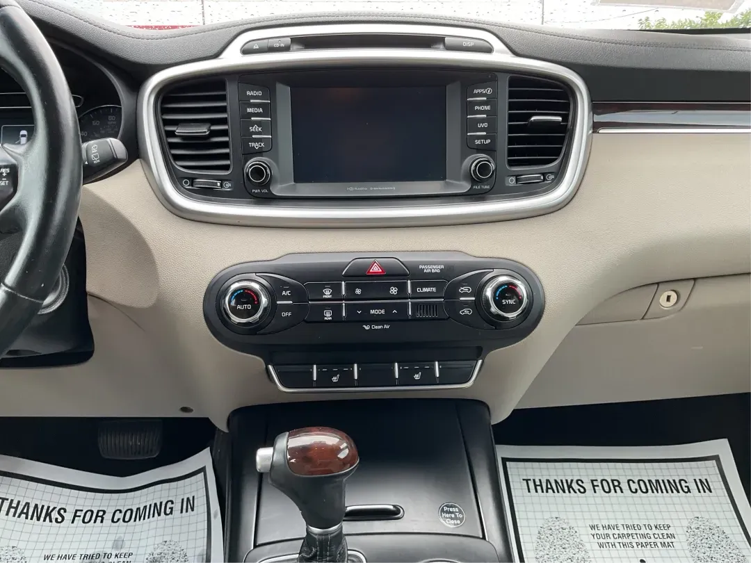 2018 Kia Sorento 2.4L LX (5XYPGDA30JG) with an 2.4L I-4 gasoline direct injection engine, located at 1230 East Main St, Xenia, OH, 45385, (937) 908-9800, 39.688026, -83.910172 - **Explore the Open Road in Style with the 2018 Kia Sorento - Perfect for Every Family Adventure!**<br /> <br /> Are you ready for your next family road trip or weekend getaway? The 2018 Kia Sorento is the SUV that will elevate your lifestyle and ensure every journey is memorable. With its spacious i - Photo#13