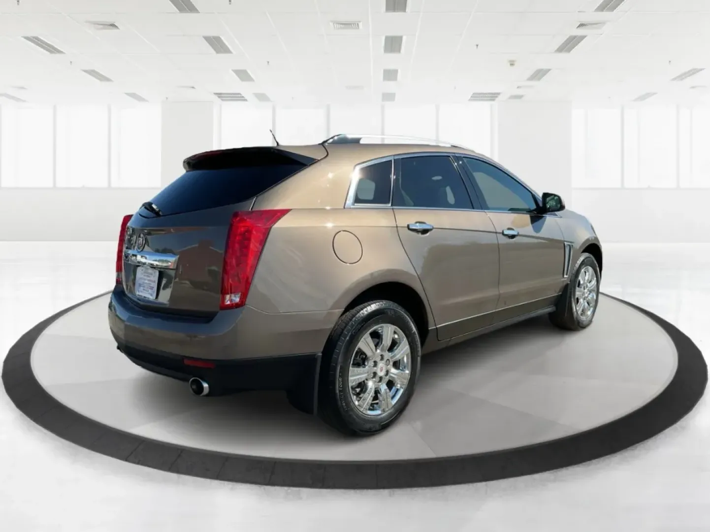 2014 Cadillac SRX Luxury Collection (3GYFNBE30ES) with an 3.6L V-6 gasoline direct injection engine, located at 1184 Kauffman Ave, Fairborn, OH, 45324, (937) 908-9800, 39.807072, -84.030914 - ### Experience Luxury and Versatility with the 2014 Cadillac SRX Luxury Collection at Advantage Car and Credit - Fairborn!<br /> <br /> Are you in search of the perfect vehicle to elevate your lifestyle? Whether you're a growing family needing a spacious ride, a commuter looking for comfort during l - Photo#2