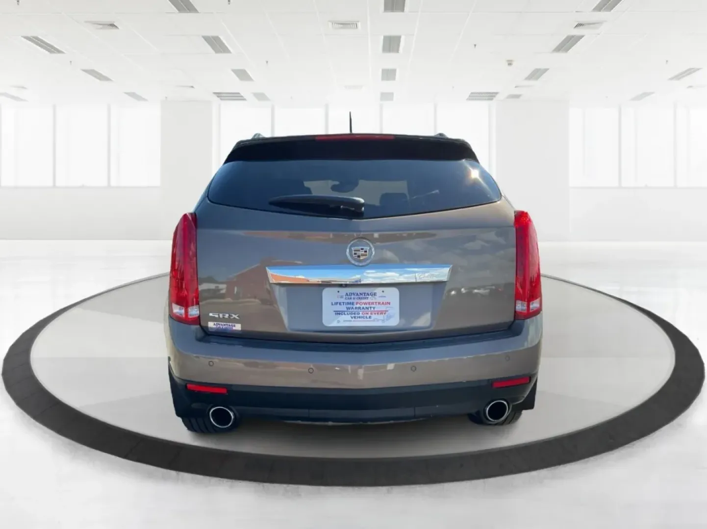 2014 Cadillac SRX Luxury Collection (3GYFNBE30ES) with an 3.6L V-6 gasoline direct injection engine, located at 1184 Kauffman Ave, Fairborn, OH, 45324, (937) 908-9800, 39.807072, -84.030914 - ### Experience Luxury and Versatility with the 2014 Cadillac SRX Luxury Collection at Advantage Car and Credit - Fairborn!<br /> <br /> Are you in search of the perfect vehicle to elevate your lifestyle? Whether you're a growing family needing a spacious ride, a commuter looking for comfort during l - Photo#3