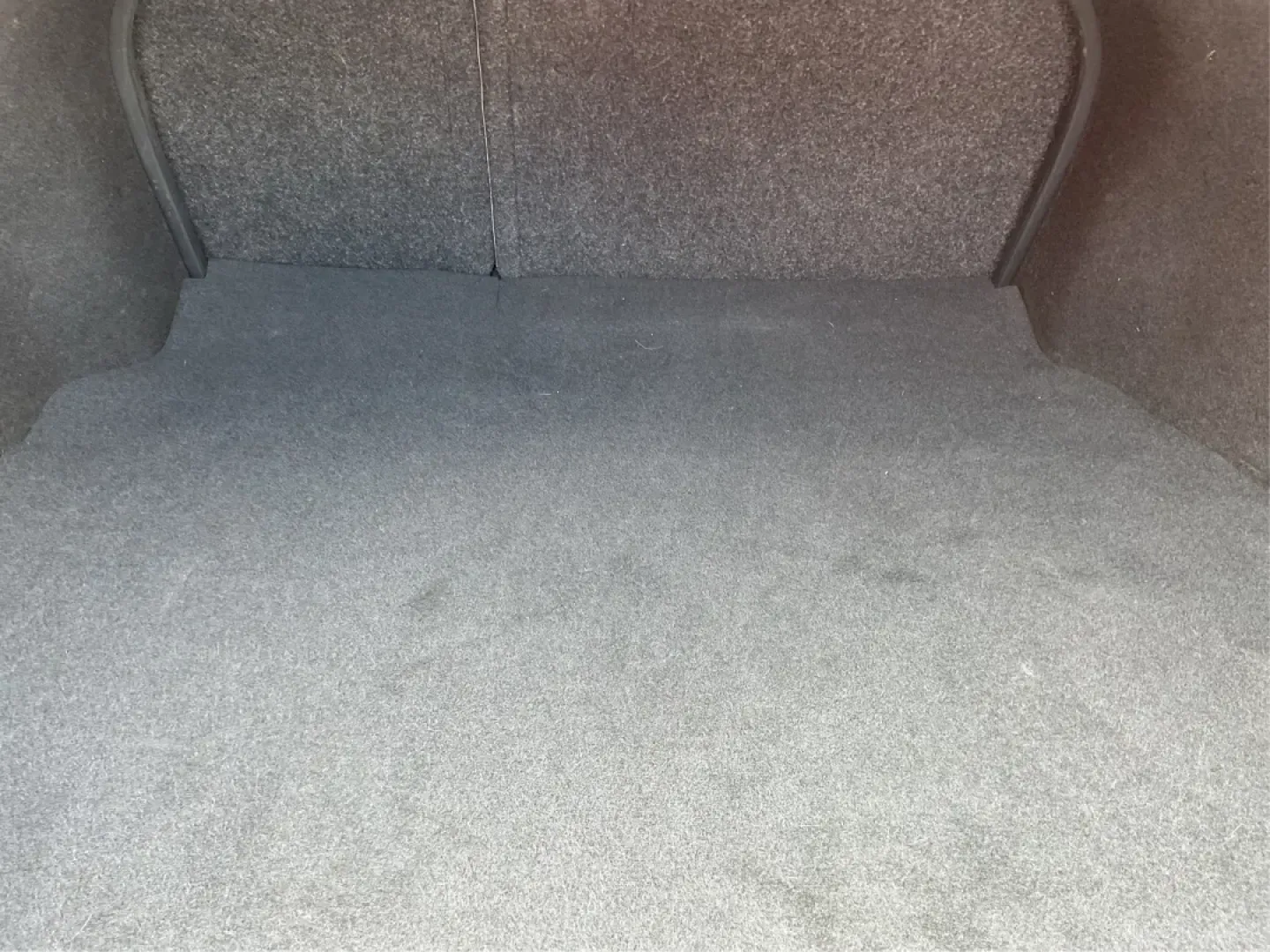 2016 Hyundai Sonata SE (5NPE24AF3GH) with an 2.4L I-4 gasoline direct injection engine, 7A transmission, located at 1099 N County Rd 25A , Troy, OH, 45373, (937) 908-9800, 40.057079, -84.212883 - **Discover Your Ideal Family Sedan: 2016 Hyundai Sonata SE at Advantage Car and Credit - Moraine**<br /> <br /> Are you in search of a dependable vehicle that perfectly fits your family's lifestyle or makes your daily commute a breeze? Look no further! Presenting the 2016 Hyundai Sonata SE, a stylis - Photo#12