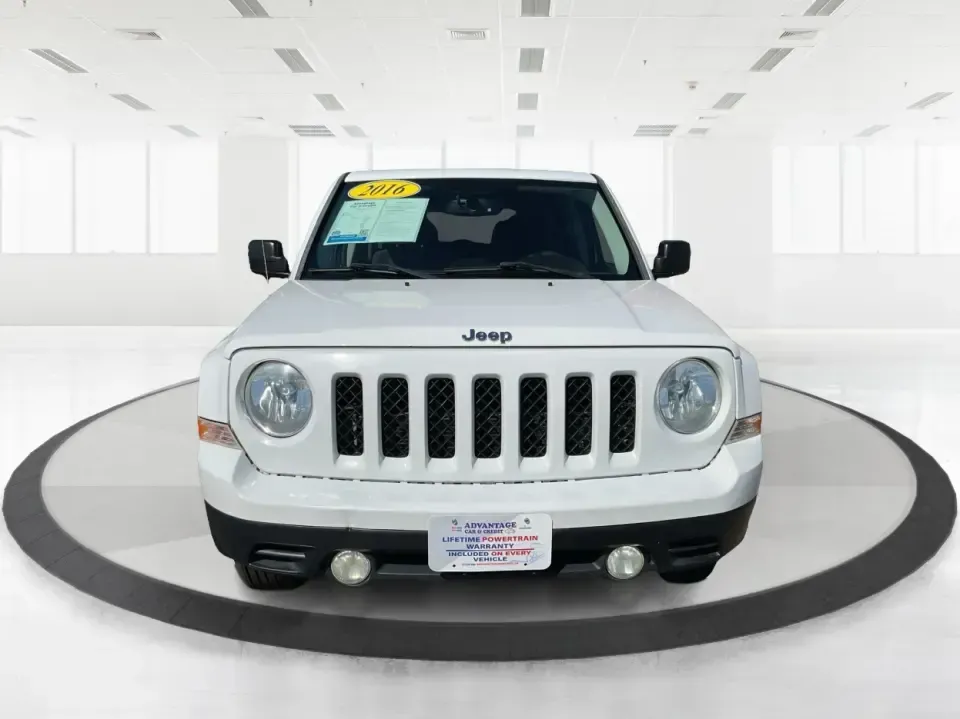 2016 Jeep Patriot Sport (1C4NJPBA0GD) with an 2.0L L4 DOHC 16V engine, Automatic transmission, located at 4508 South Dixie Dr, Moraine, OH, 45439, (937) 908-9800, 39.689976, -84.218452 - **Unleash Your Adventurous Spirit with This 2016 Jeep Patriot Sport!**<br /> <br /> Are you looking for the perfect vehicle to elevate your weekend adventures or a reliable daily commuter? Look no further than this **2016 Jeep Patriot Sport**, now available at **Advantage Car and Credit - Xenia**. N - Photo#7