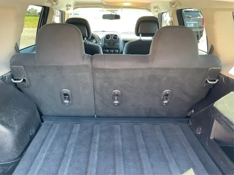 2016 Jeep Patriot Sport (1C4NJPBA0GD) with an 2.0L L4 DOHC 16V engine, Automatic transmission, located at 4508 South Dixie Dr, Moraine, OH, 45439, (937) 908-9800, 39.689976, -84.218452 - **Unleash Your Adventurous Spirit with This 2016 Jeep Patriot Sport!**<br /> <br /> Are you looking for the perfect vehicle to elevate your weekend adventures or a reliable daily commuter? Look no further than this **2016 Jeep Patriot Sport**, now available at **Advantage Car and Credit - Xenia**. N - Photo#12