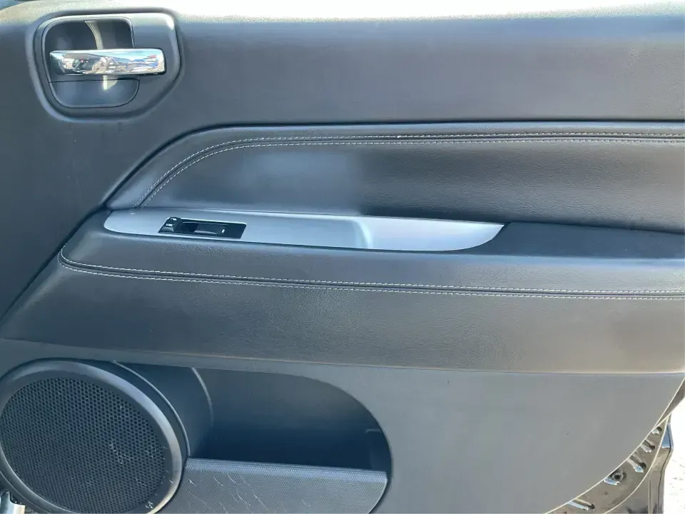 2016 Jeep Compass High Altitude Edition (1C4NJCEA0GD) with an 2L I-4 DOHC engine, CVT transmission, located at 8750 N County Rd 25A, Piqua, OH, 45356, (937) 908-9800, 40.164391, -84.232513 - Experience the thrill of adventure with the 2016 Jeep Compass High Altitude Edition, a versatile SUV designed for those who crave both comfort and capability. Whether you're a growing family seeking reliable transportation, a commuter navigating Riverside's bustling streets, or simply someone who en - Photo#19