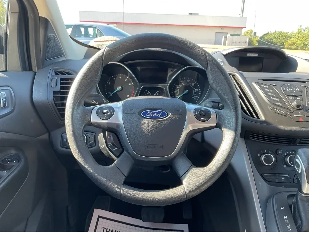 2016 Ford Escape SE (1FMCU9G92GU) with an Other engine, located at 1230 East Main St, Xenia, OH, 45385, (937) 908-9800, 39.688026, -83.910172 - 2016 Ford Escape SE - Photo#16