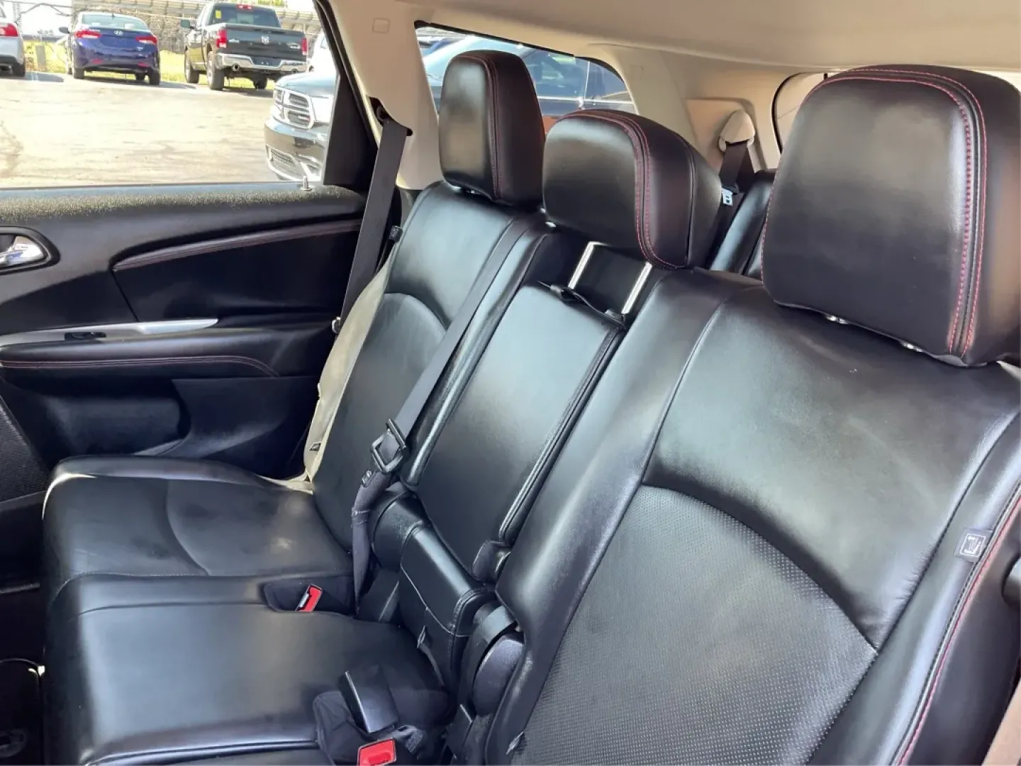 2018 Dodge Journey GT AWD (3C4PDDEG1JT) with an Pentastar 3.6L V-6 DOHC engine, located at 880 E. National Road, Vandalia, OH, 45377, (937) 908-9800, 39.891918, -84.183594 - **Embrace Your Next Adventure with the 2018 Dodge Journey GT AWD!** <br /> <br /> Looking for a versatile vehicle that effortlessly blends family comfort, weekend adventure capabilities, and everyday practicality? Look no further than this stunning 2018 Dodge Journey GT AWD, available now at Advanta - Photo#9