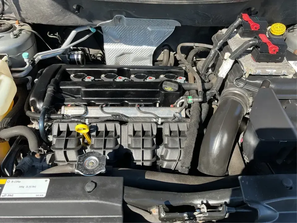 2015 Jeep Compass Altitude Edition (1C4NJCBA6FD) with an 2L I-4 DOHC engine, Continuously Variable Transmission (CVT) transmission, located at 8750 N County Rd 25A, Piqua, OH, 45356, (937) 908-9800, 40.164391, -84.232513 - **Adventure Awaits in the 2015 Jeep Compass Altitude Edition at Advantage Car and Credit - Fairborn!**<br /> <br /> Are you ready for your next adventure? The 2015 Jeep Compass Altitude Edition is your perfect companion for weekend getaways, family road trips, or even your daily commute! This versat - Photo#11