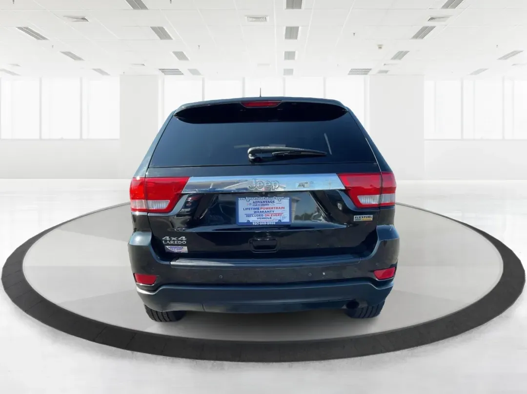 2012 Jeep Grand Cherokee Laredo (1C4RJFAG8CC) with an Other engine, located at 1951 S Dayton Lakeview Rd., New Carlisle, OH, 45344, (937) 908-9800, 39.890999, -84.050255 - **Adventure Awaits with the 2012 Jeep Grand Cherokee Laredo Perfect for Your Next Journey!**<br /> <br /> Are you ready to upgrade your driving experience while embracing the adventurous lifestyle that comes with owning an SUV? The 2012 Jeep Grand Cherokee Laredo is the epitome of versatility, desi - Photo#3