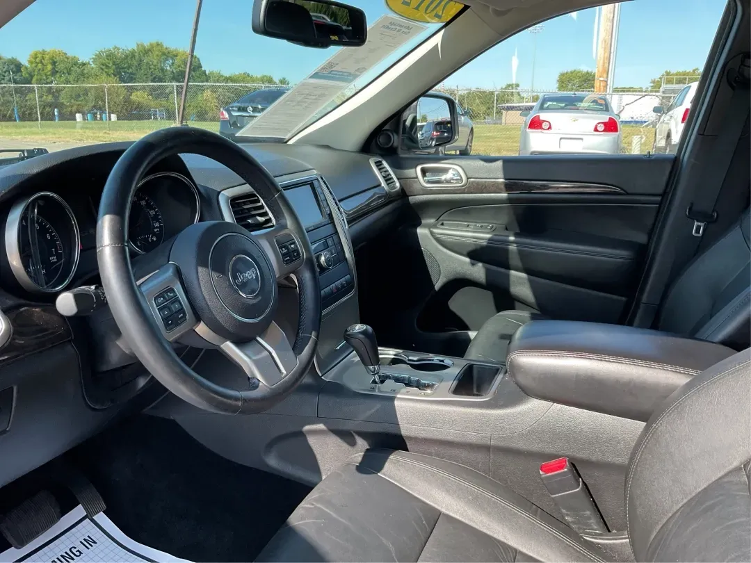 2012 Jeep Grand Cherokee Laredo (1C4RJFAG8CC) with an Other engine, located at 1951 S Dayton Lakeview Rd., New Carlisle, OH, 45344, (937) 908-9800, 39.890999, -84.050255 - **Adventure Awaits with the 2012 Jeep Grand Cherokee Laredo Perfect for Your Next Journey!**<br /> <br /> Are you ready to upgrade your driving experience while embracing the adventurous lifestyle that comes with owning an SUV? The 2012 Jeep Grand Cherokee Laredo is the epitome of versatility, desi - Photo#9