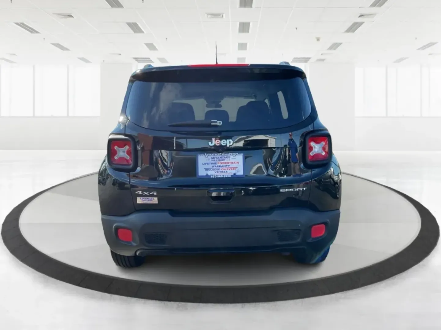 2018 Jeep Renegade Sport 4x4 (ZACCJBAB1JP) with an Other engine, located at 8750 N County Rd 25A, Piqua, OH, 45356, (937) 908-9800, 40.164391, -84.232513 - Are you in search of a versatile vehicle that seamlessly adapts to your on-the-go lifestyle? Look no further than the **2018 Jeep Renegade Sport 4x4**, now available at **Advantage Car and Credit** in Piqua, OH. Perfect for weekend adventures, daily commutes, or family outings, this crossover offers - Photo#5