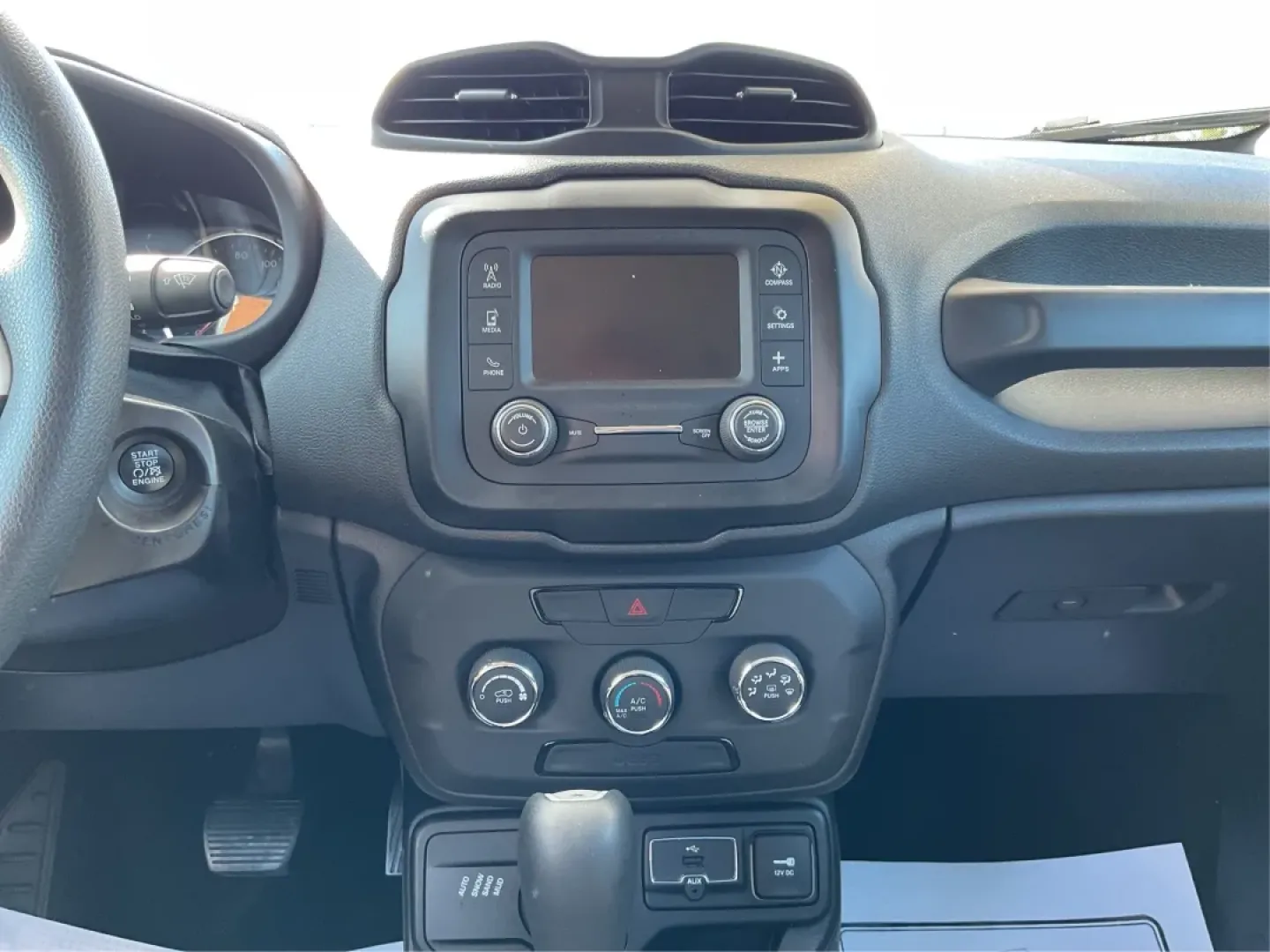 2018 Jeep Renegade Sport 4x4 (ZACCJBAB1JP) with an Other engine, located at 8750 N County Rd 25A, Piqua, OH, 45356, (937) 908-9800, 40.164391, -84.232513 - Are you in search of a versatile vehicle that seamlessly adapts to your on-the-go lifestyle? Look no further than the **2018 Jeep Renegade Sport 4x4**, now available at **Advantage Car and Credit** in Piqua, OH. Perfect for weekend adventures, daily commutes, or family outings, this crossover offers - Photo#14