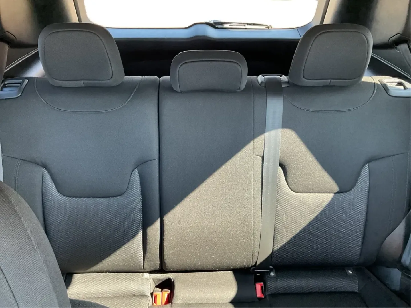 2018 Jeep Renegade Sport 4x4 (ZACCJBAB1JP) with an Other engine, located at 8750 N County Rd 25A, Piqua, OH, 45356, (937) 908-9800, 40.164391, -84.232513 - Are you in search of a versatile vehicle that seamlessly adapts to your on-the-go lifestyle? Look no further than the **2018 Jeep Renegade Sport 4x4**, now available at **Advantage Car and Credit** in Piqua, OH. Perfect for weekend adventures, daily commutes, or family outings, this crossover offers - Photo#12