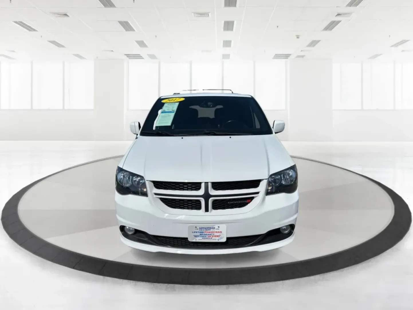 2017 Dodge Grand Caravan GT (2C4RDGEGXHR) with an Pentastar 3.6L V-6 DOHC engine, located at 8750 N County Rd 25A, Piqua, OH, 45356, (937) 908-9800, 40.164391, -84.232513 - Are you searching for the perfect family vehicle that offers both comfort and versatility? Look no further! At Advantage Car and Credit in Piqua, OH, we proudly present this 2017 Dodge Grand Caravan GT, designed to elevate your family adventures while keeping your budget in check. This spacious pass - Photo#7