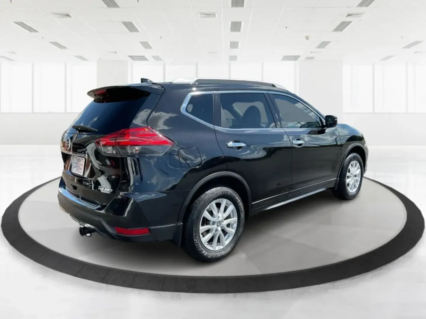 2017 Nissan Rogue SV (5N1AT2MV3HC) with an 2.5L I-4 DOHC engine, located at 1184 Kauffman Ave, Fairborn, OH, 45324, (937) 908-9800, 39.807072, -84.030914 - **Discover the 2017 Nissan Rogue SV: Your Ultimate Family Adventure Companion!**<br /> <br /> Are you in search of the perfect vehicle that caters to both your family's needs and your adventurous spirit? Look no further than the 2017 Nissan Rogue SV, an exceptional SUV that delivers comfort, versati - Photo#2