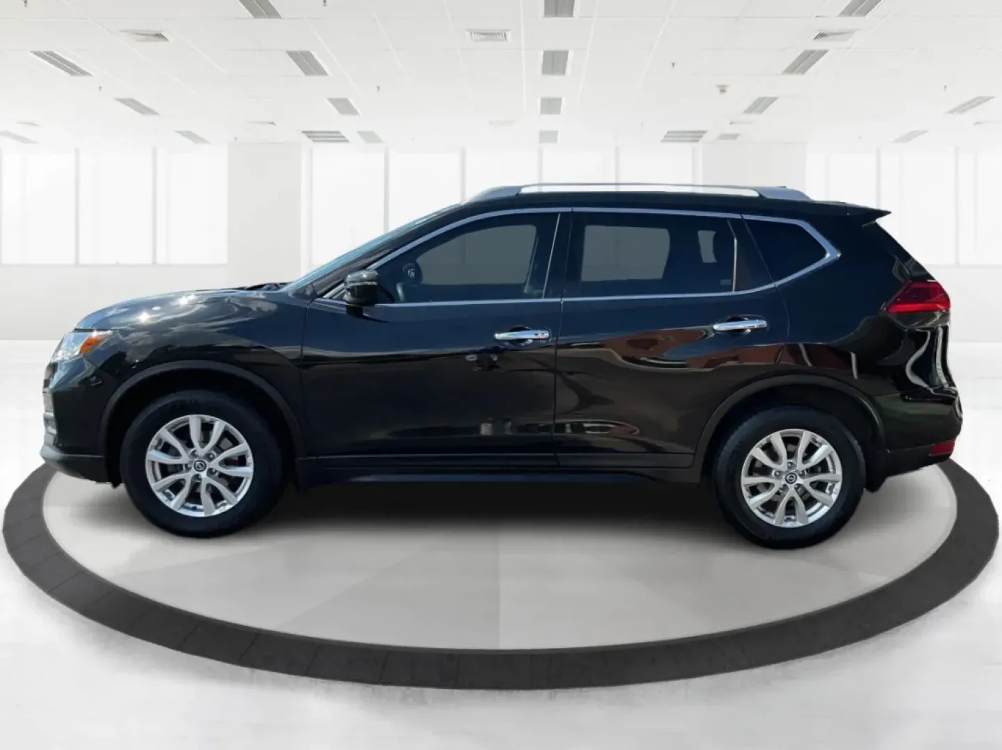2017 Nissan Rogue SV (5N1AT2MV3HC) with an 2.5L I-4 DOHC engine, located at 1184 Kauffman Ave, Fairborn, OH, 45324, (937) 908-9800, 39.807072, -84.030914 - **Discover the 2017 Nissan Rogue SV: Your Ultimate Family Adventure Companion!**<br /> <br /> Are you in search of the perfect vehicle that caters to both your family's needs and your adventurous spirit? Look no further than the 2017 Nissan Rogue SV, an exceptional SUV that delivers comfort, versati - Photo#5