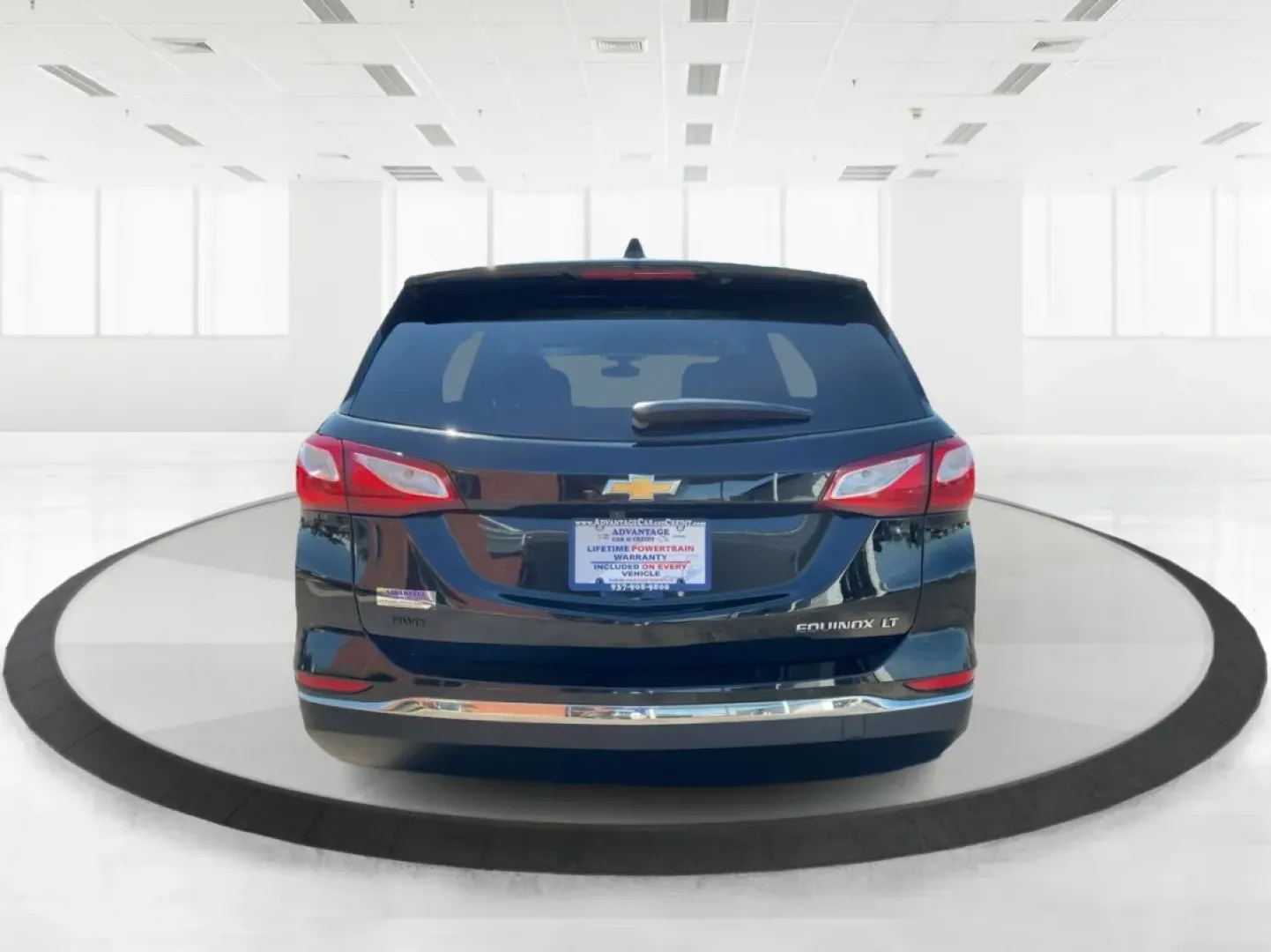 2018 Chevrolet Equinox LT (2GNAXSEV7J6) with an 1.5L I-4 gasoline direct injection engine, located at 1951 S Dayton Lakeview Rd., New Carlisle, OH, 45344, (937) 908-9800, 39.890999, -84.050255 - Are you searching for a versatile vehicle that effortlessly combines style, comfort, and practicality? Look no further! At Advantage Car and Credit - Troy, located at 1099 N County Rd 25A, Troy, OH 45373, we are excited to present a fantastic opportunity to own a 2018 Chevrolet Equinox LT, perfect f - Photo#3