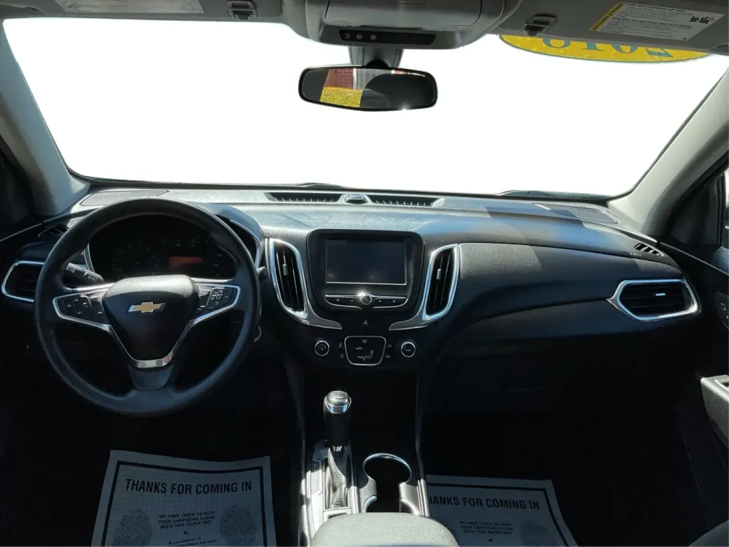 2018 Chevrolet Equinox LT (2GNAXSEV7J6) with an 1.5L I-4 gasoline direct injection engine, located at 1099 N County Rd 25A , Troy, OH, 45373, (937) 908-9800, 40.057079, -84.212883 - Are you searching for a versatile vehicle that effortlessly combines style, comfort, and practicality? Look no further! At Advantage Car and Credit - Troy, located at 1099 N County Rd 25A, Troy, OH 45373, we are excited to present a fantastic opportunity to own a 2018 Chevrolet Equinox LT, perfect f - Photo#21