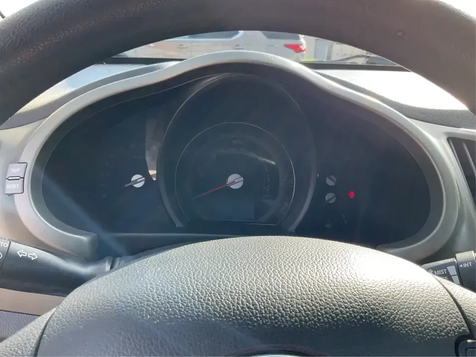 2015 Kia Sportage LX (KNDPBCAC2F7) with an 2.4L V6 DOHC 24V engine, 6-Speed Automatic transmission, located at 1099 N County Rd 25A , Troy, OH, 45373, (937) 908-9800, 40.057079, -84.212883 - Are you ready to elevate your driving experience and embark on unforgettable adventures? Look no further than this 2015 Kia Sportage LX, perfect for those who crave a reliable crossover that blends style with versatility. Whether you're commuting to work, shuttling the kids to school, or planning a - Photo#15