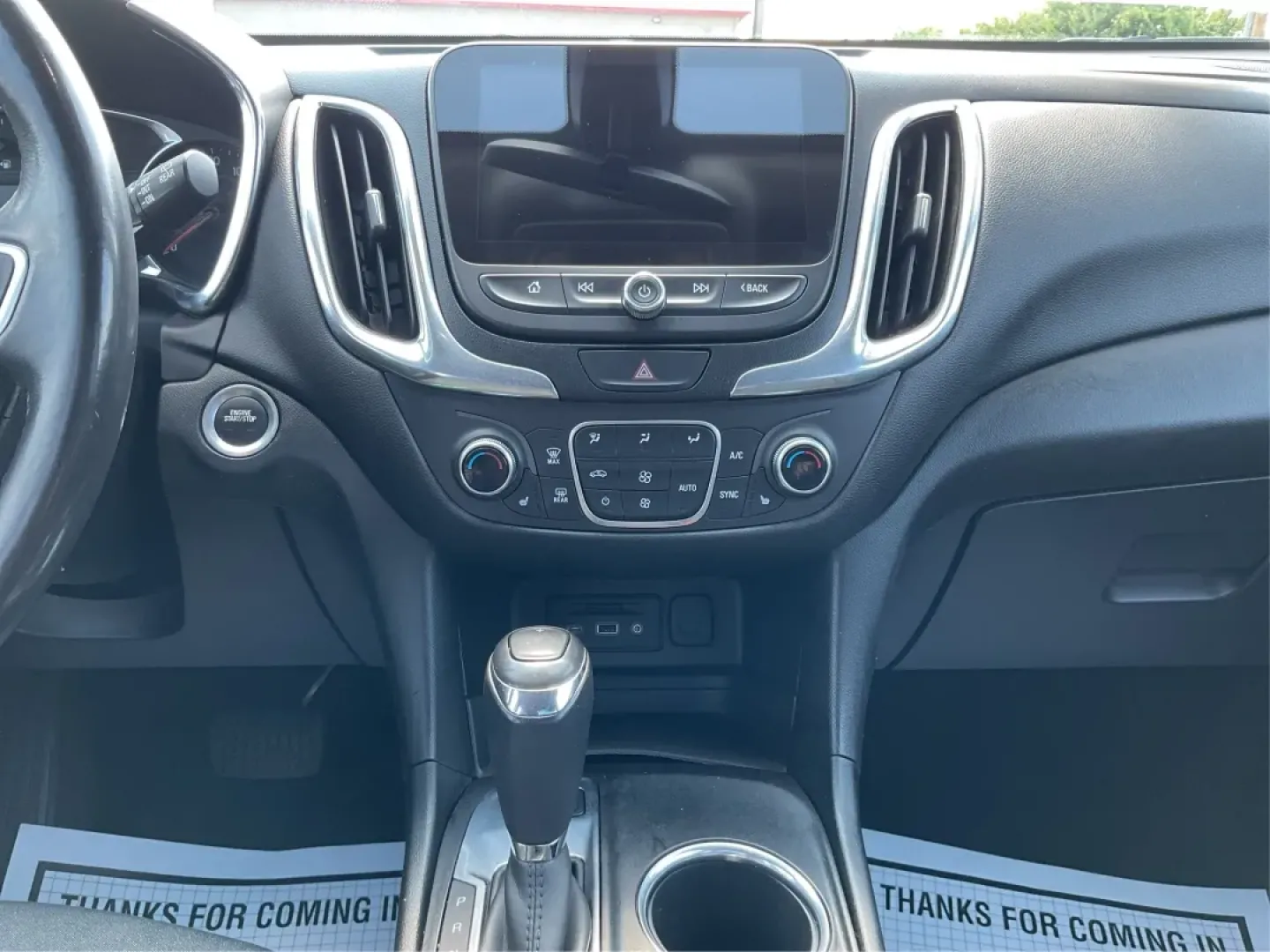 2019 Chevrolet Equinox LT (2GNAXLEX3K6) with an 2L I-4 gasoline direct injection engine, located at 4508 South Dixie Dr, Moraine, OH, 45439, (937) 908-9800, 39.689976, -84.218452 - Discover the perfect blend of comfort, style, and capability with the 2019 Chevrolet Equinox LT at Advantage Car and Credit - Moraine! If you're searching for a vehicle that seamlessly fits into your lifestyle-whether you're a growing family needing space for weekend adventures or a daily commuter l - Photo#13