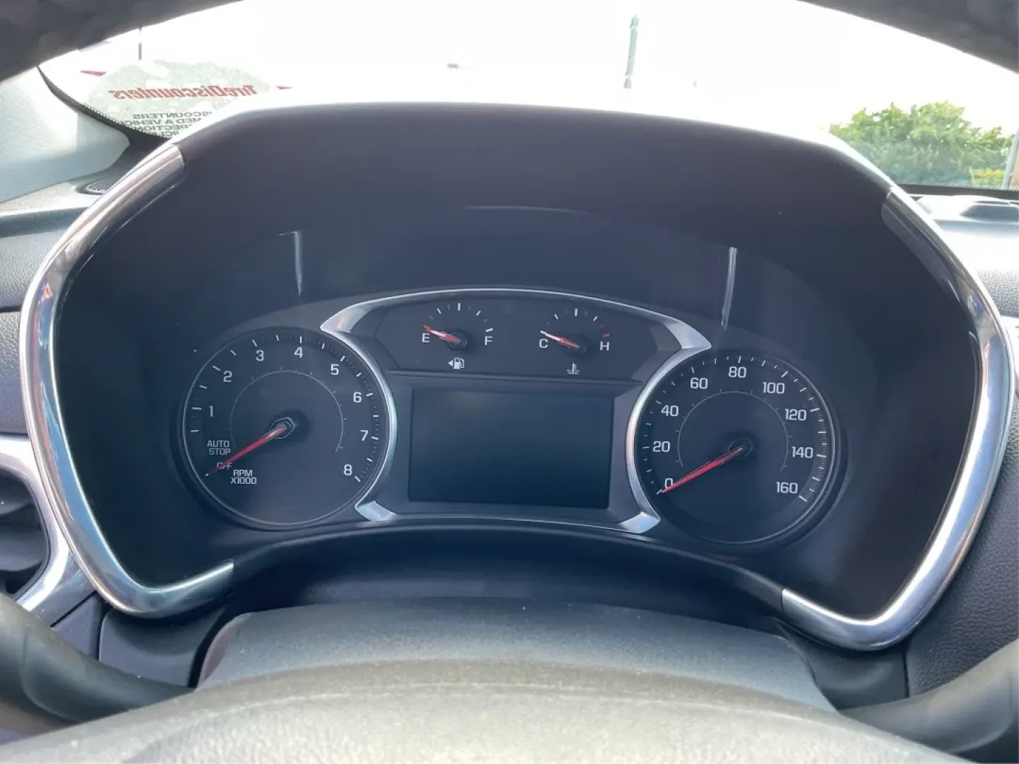 2019 Chevrolet Equinox LT (2GNAXLEX3K6) with an 2L I-4 gasoline direct injection engine, located at 4508 South Dixie Dr, Moraine, OH, 45439, (937) 908-9800, 39.689976, -84.218452 - Discover the perfect blend of comfort, style, and capability with the 2019 Chevrolet Equinox LT at Advantage Car and Credit - Moraine! If you're searching for a vehicle that seamlessly fits into your lifestyle-whether you're a growing family needing space for weekend adventures or a daily commuter l - Photo#15