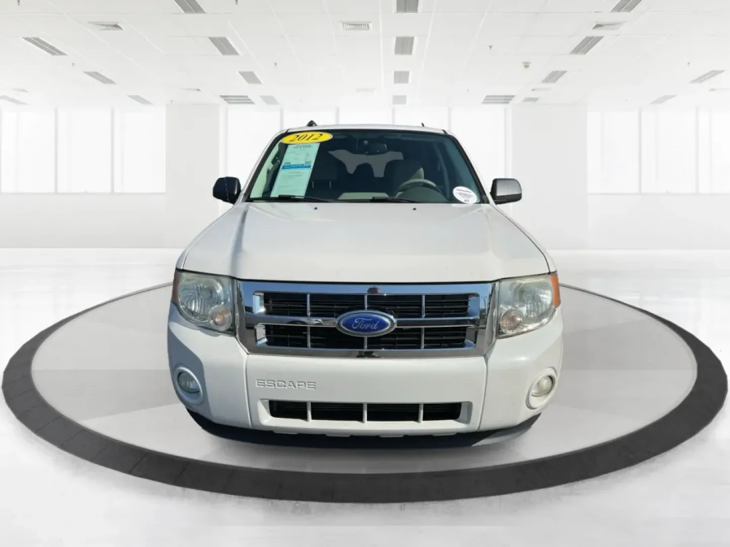 2012 Ford Escape XLT (1FMCU9D7XCK) with an Other engine, located at 1099 N County Rd 25A , Troy, OH, 45373, (937) 908-9800, 40.057079, -84.212883 - Discover the perfect balance of comfort and capability with the 2012 Ford Escape XLT, now available at Advantage Car and Credit - Troy. If you're seeking a versatile SUV that accommodates the demands of everyday life-from school runs to weekend adventures-this vehicle is tailored for you. With its r - Photo#7