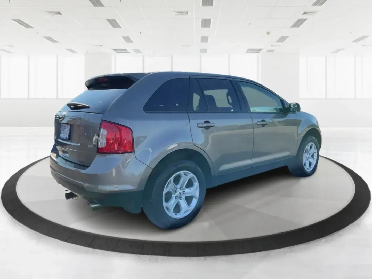 2013 Ford Edge SEL (2FMDK3JC5DB) with an Other engine, located at 4508 South Dixie Dr, Moraine, OH, 45439, (937) 908-9800, 39.689976, -84.218452 - ### Discover Adventure with the 2013 Ford Edge SEL at Advantage Car and Credit - Moraine<br /> <br /> Are you searching for a reliable SUV that effortlessly blends style, comfort, and capability? Look no further than the 2013 Ford Edge SEL available at Advantage Car and Credit in Moraine, OH. This v - Photo#2