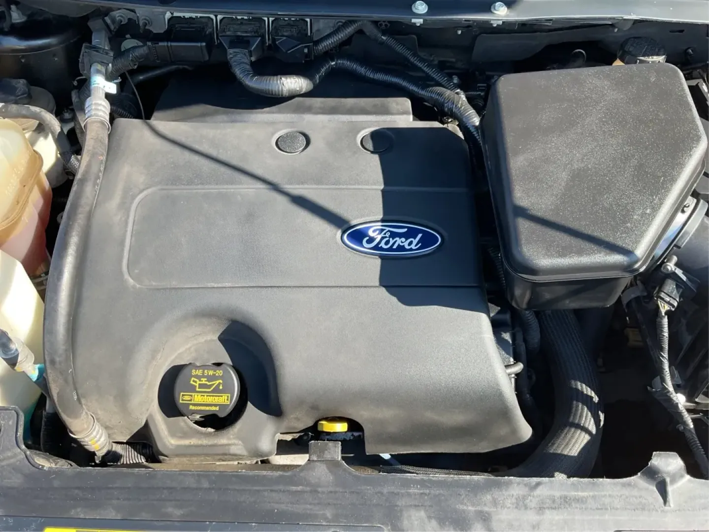 2013 Ford Edge SEL (2FMDK3JC5DB) with an Other engine, located at 4508 South Dixie Dr, Moraine, OH, 45439, (937) 908-9800, 39.689976, -84.218452 - ### Discover Adventure with the 2013 Ford Edge SEL at Advantage Car and Credit - Moraine<br /> <br /> Are you searching for a reliable SUV that effortlessly blends style, comfort, and capability? Look no further than the 2013 Ford Edge SEL available at Advantage Car and Credit in Moraine, OH. This v - Photo#11