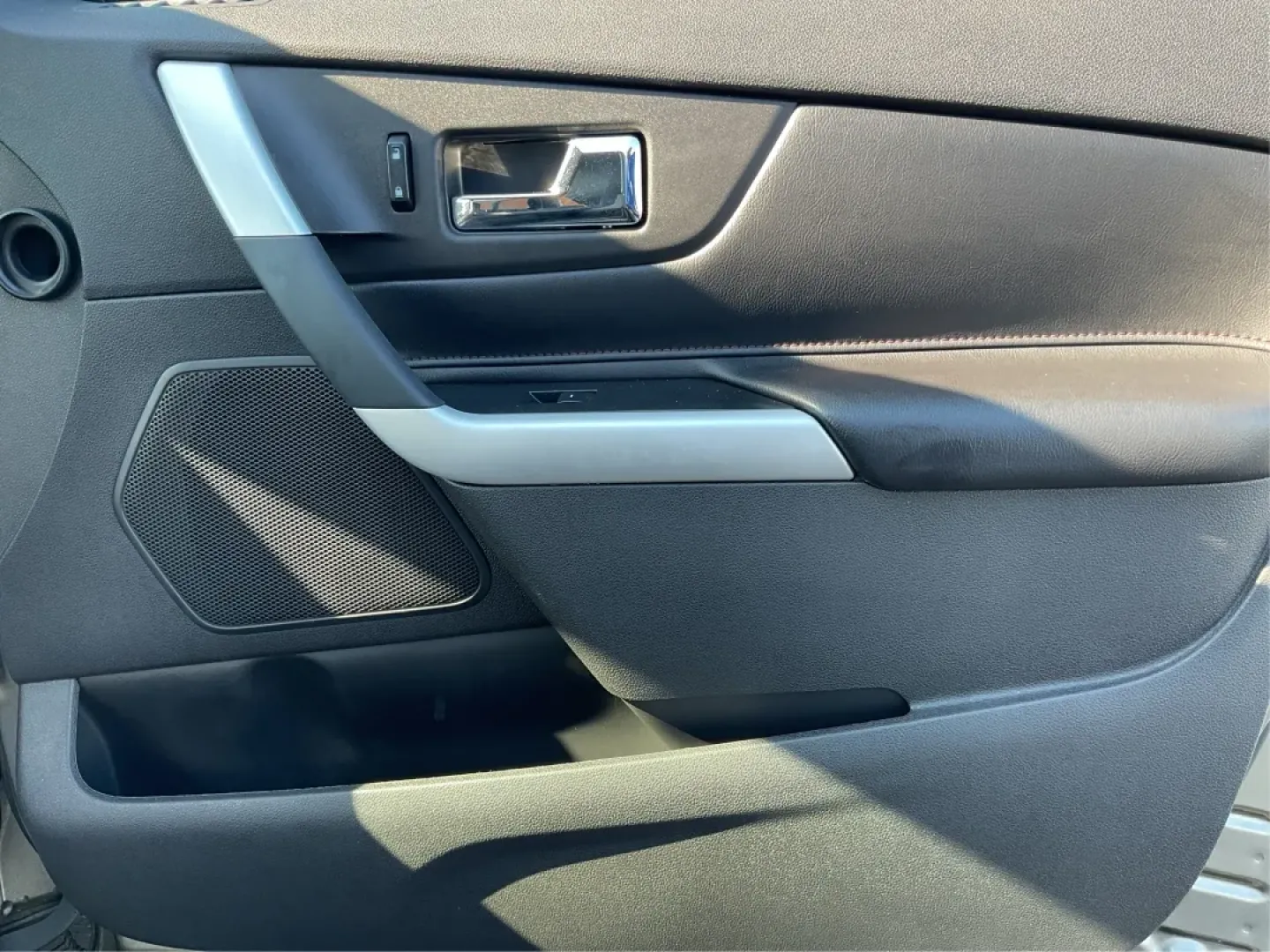 2013 Ford Edge SEL (2FMDK3JC5DB) with an Other engine, located at 4508 South Dixie Dr, Moraine, OH, 45439, (937) 908-9800, 39.689976, -84.218452 - ### Discover Adventure with the 2013 Ford Edge SEL at Advantage Car and Credit - Moraine<br /> <br /> Are you searching for a reliable SUV that effortlessly blends style, comfort, and capability? Look no further than the 2013 Ford Edge SEL available at Advantage Car and Credit in Moraine, OH. This v - Photo#20