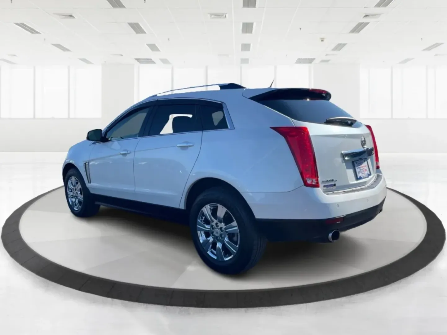 2014 Cadillac SRX Luxury Collection (3GYFNEE35ES) with an 3.6L V-6 gasoline direct injection engine, located at 1099 N County Rd 25A , Troy, OH, 45373, (937) 908-9800, 40.057079, -84.212883 - **Experience Luxury and Adventure with the 2014 Cadillac SRX at Advantage Car and Credit - Troy!**<br /> <br /> Are you ready to elevate your driving experience? The 2014 Cadillac SRX Luxury Collection is the perfect blend of sophistication and practicality, making it an ideal choice for those seeki - Photo#4
