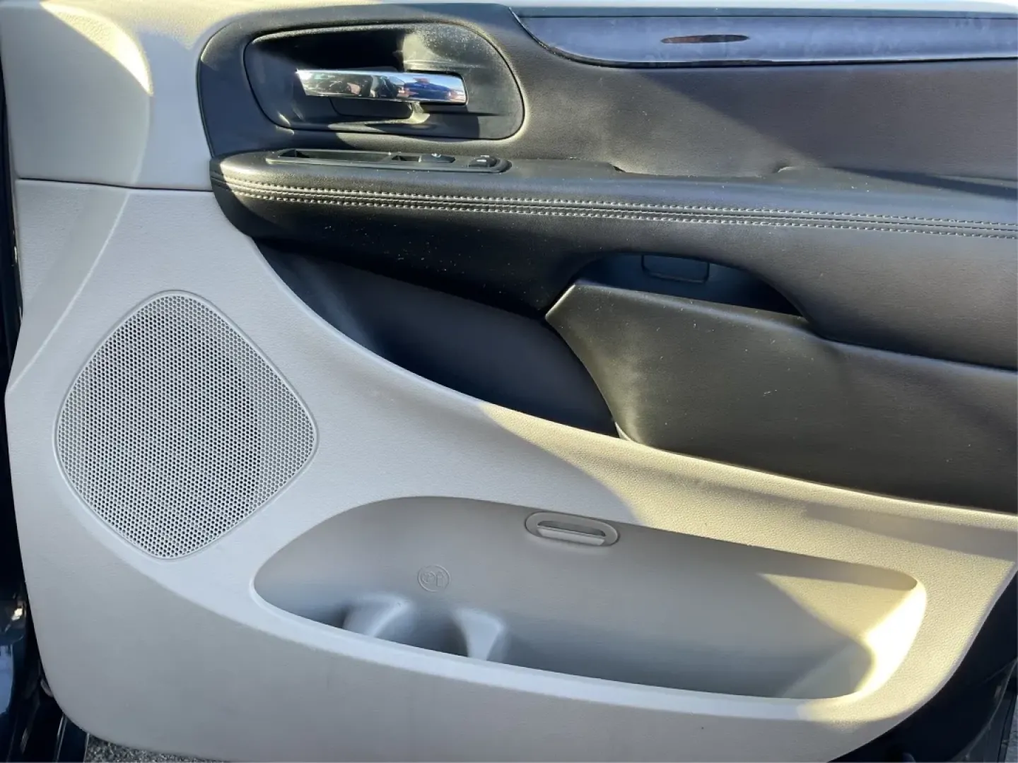 2013 Dodge Grand Caravan SXT (2C4RDGCG8DR) with an Pentastar 3.6L V-6 DOHC engine, located at 1099 N County Rd 25A , Troy, OH, 45373, (937) 908-9800, 40.057079, -84.212883 - **Adventure Awaits: 2013 Dodge Grand Caravan SXT - Perfect for Family Road Trips!**<br /> <br /> Are you ready to elevate your family adventures? The 2013 Dodge Grand Caravan SXT is not just a vehicle; it's a lifestyle changer designed for busy families, weekend explorers, and those who appreciate t - Photo#19