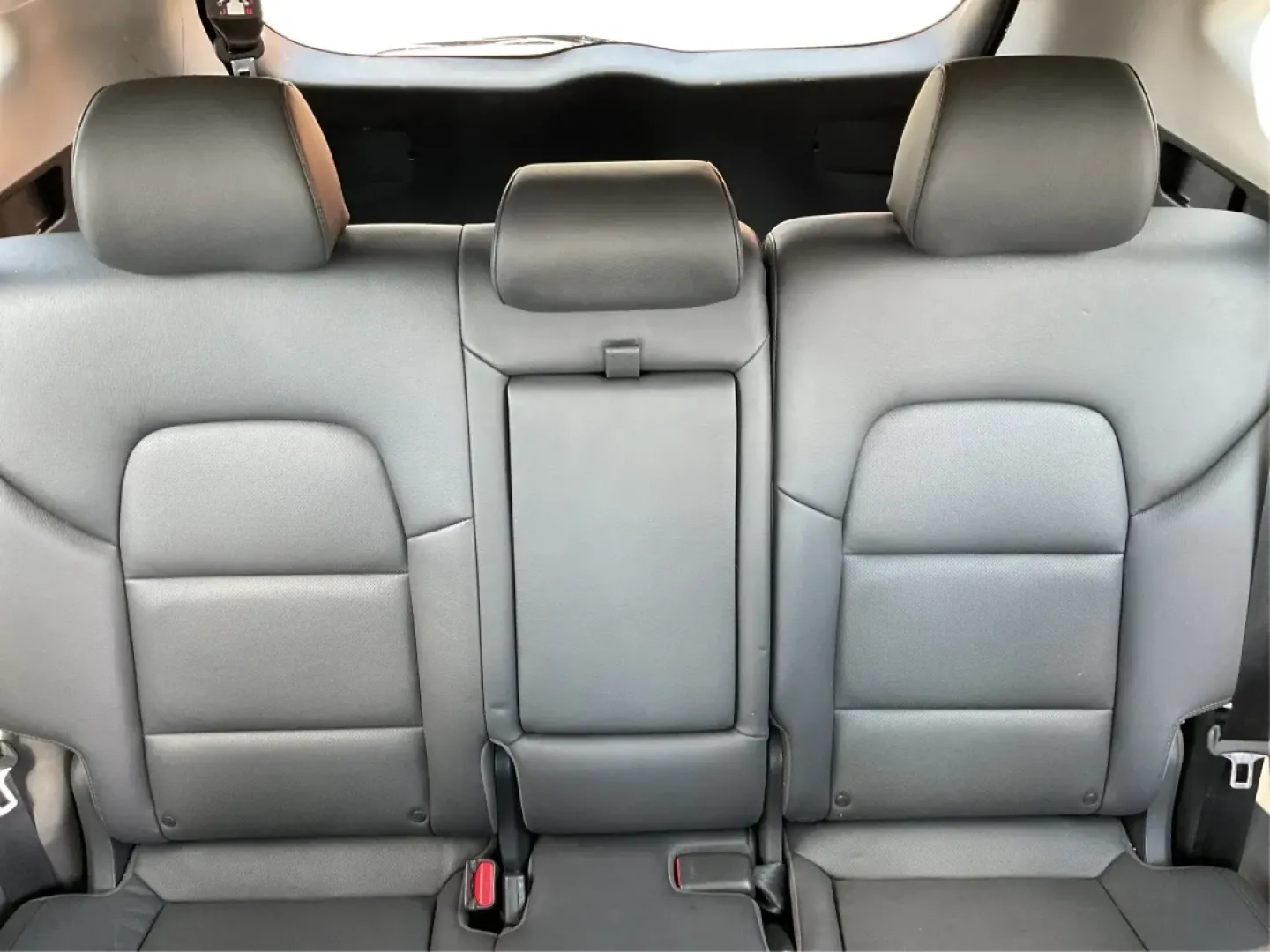 2017 Hyundai Tucson SE Plus (KM8J3CA41HU) with an Nu 2L I-4 gasoline direct injection engine, located at 880 E. National Road, Vandalia, OH, 45377, (937) 908-9800, 39.891918, -84.183594 - ### Discover Your Next Adventure with the 2017 Hyundai Tucson SE Plus!<br /> <br /> Are you ready to elevate your road trips and daily commutes? The 2017 Hyundai Tucson SE Plus, now available at Advantage Car and Credit in Vandalia, OH, is the ideal SUV for a lifestyle rich in adventure and comfort. - Photo#14