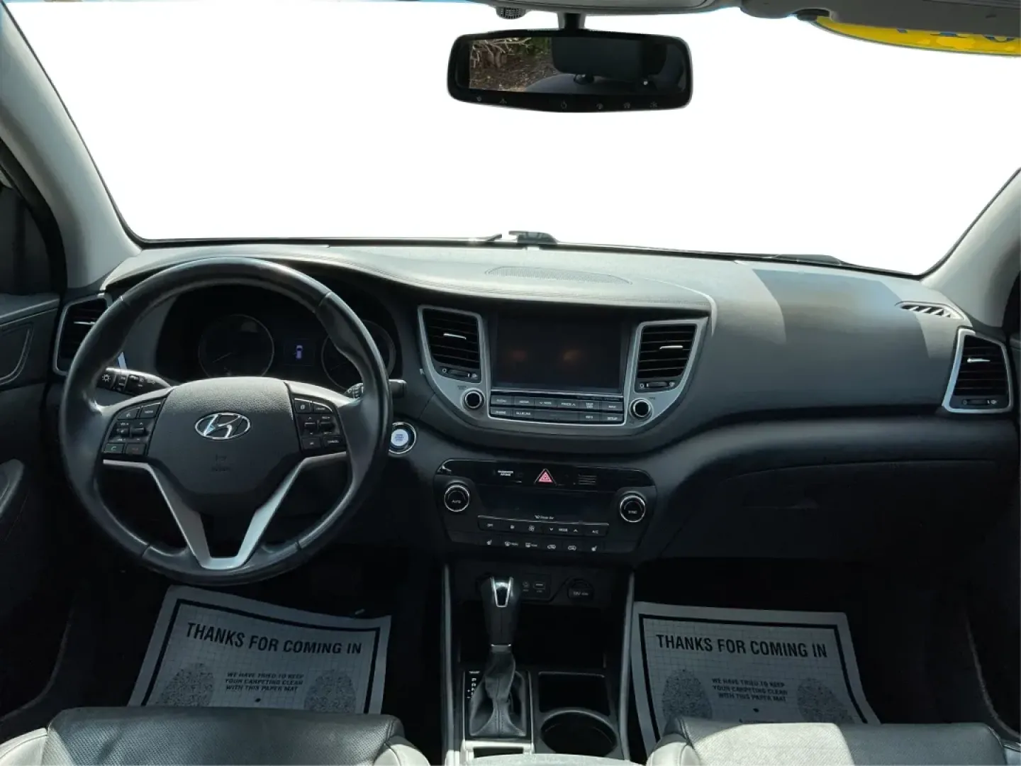2017 Hyundai Tucson SE Plus (KM8J3CA41HU) with an Nu 2L I-4 gasoline direct injection engine, located at 880 E. National Road, Vandalia, OH, 45377, (937) 908-9800, 39.891918, -84.183594 - ### Discover Your Next Adventure with the 2017 Hyundai Tucson SE Plus!<br /> <br /> Are you ready to elevate your road trips and daily commutes? The 2017 Hyundai Tucson SE Plus, now available at Advantage Car and Credit in Vandalia, OH, is the ideal SUV for a lifestyle rich in adventure and comfort. - Photo#20