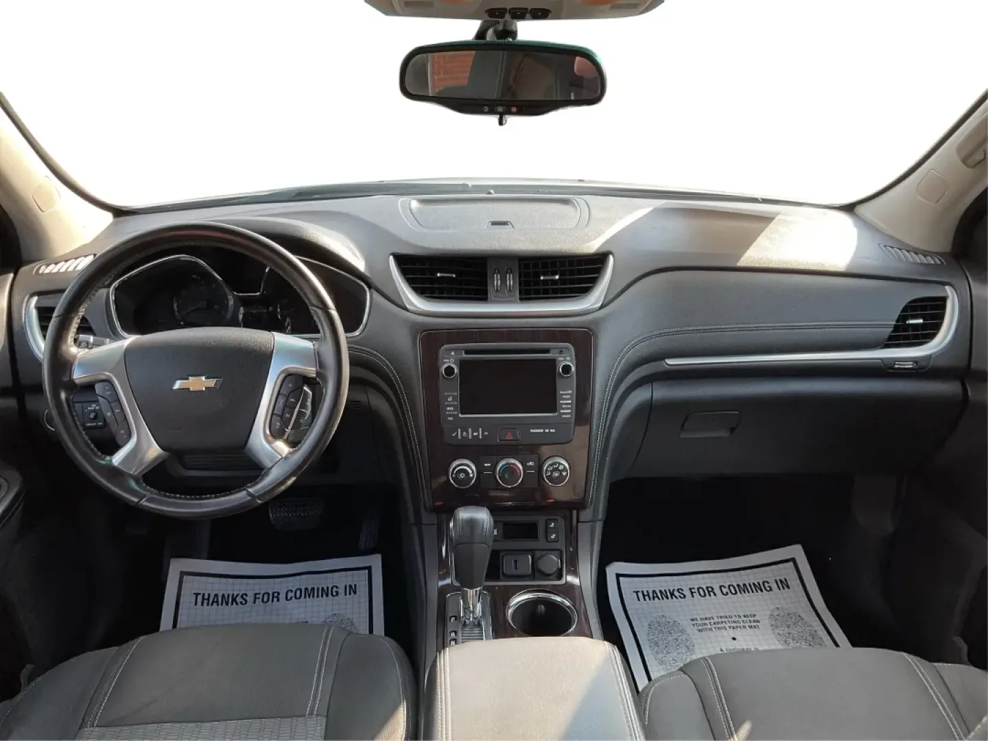 2017 Chevrolet Traverse 1LT (1GNKRGKDXHJ) with an 3.6L V-6 gasoline direct injection engine, located at 880 E. National Road, Vandalia, OH, 45377, (937) 908-9800, 39.891918, -84.183594 - ### Discover Your Next Family Adventure with the 2017 Chevrolet Traverse 1LT at Advantage Car and Credit - Troy!<br /> <br /> Are you searching for a reliable vehicle that can comfortably accommodate your growing family or serve as the perfect companion for weekend getaways? Look no further than the - Photo#19