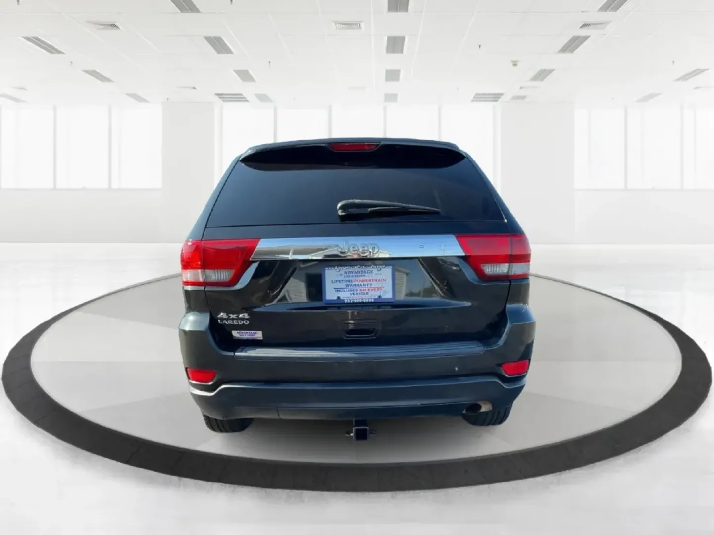 2011 Jeep Grand Cherokee Laredo (1J4RR4GG4BC) with an Other engine, located at 8750 N County Rd 25A, Piqua, OH, 45356, (937) 908-9800, 40.164391, -84.232513 - **Adventure Awaits with the 2011 Jeep Grand Cherokee Laredo at Advantage Car and Credit in Troy, OH!**<br /> <br /> Are you ready to elevate your family adventures or weekend getaways? The 2011 Jeep Grand Cherokee Laredo is the SUV that can take you there, whether it's off the beaten path or cruisin - Photo#3