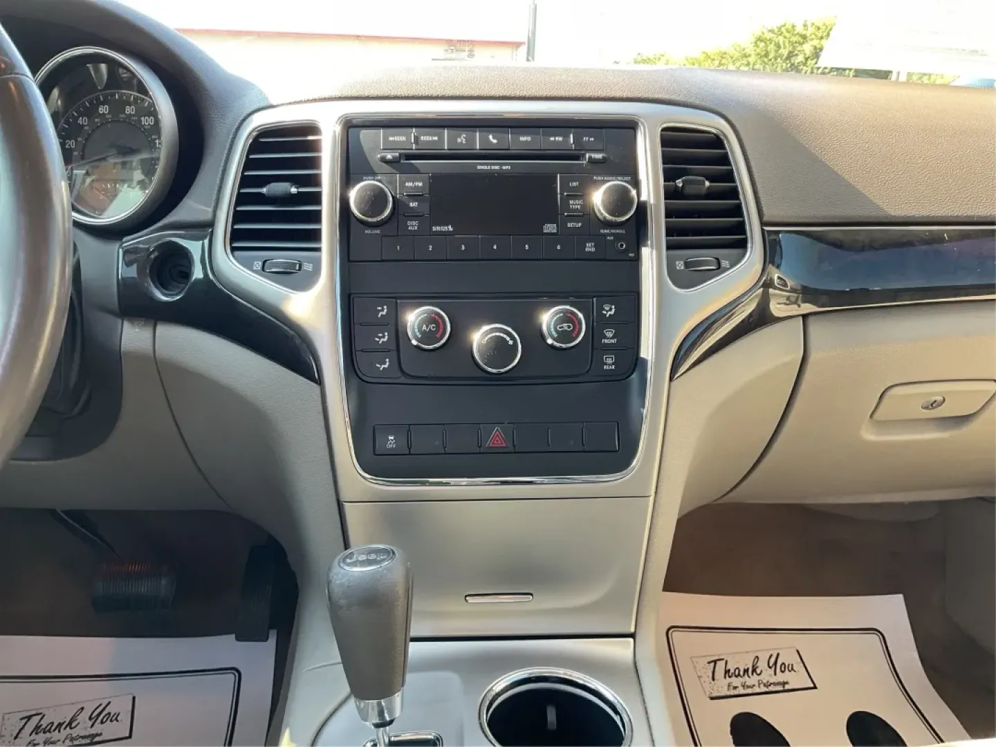 2011 Jeep Grand Cherokee Laredo (1J4RR4GG4BC) with an Other engine, located at 8750 N County Rd 25A, Piqua, OH, 45356, (937) 908-9800, 40.164391, -84.232513 - **Adventure Awaits with the 2011 Jeep Grand Cherokee Laredo at Advantage Car and Credit in Troy, OH!**<br /> <br /> Are you ready to elevate your family adventures or weekend getaways? The 2011 Jeep Grand Cherokee Laredo is the SUV that can take you there, whether it's off the beaten path or cruisin - Photo#13