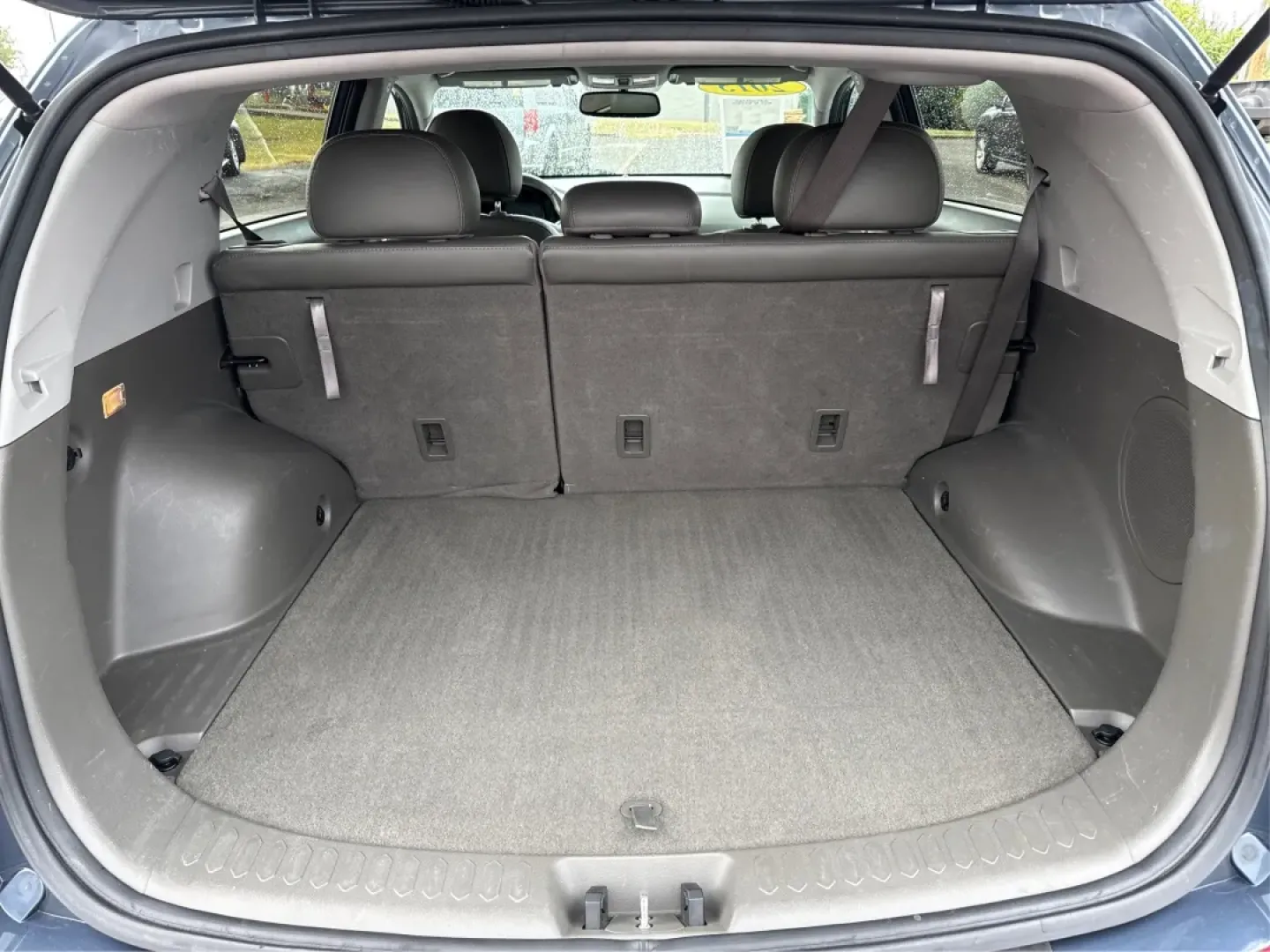 2013 Kia Sportage EX (KNDPCCA24D7) with an 2.4L I-4 DOHC engine, located at 1099 N County Rd 25A , Troy, OH, 45373, (937) 908-9800, 40.057079, -84.212883 - **Discover the Perfect Crossover for Your Active Lifestyle: 2013 Kia Sportage EX at Advantage Car and Credit in Troy, OH!**<br /> <br /> Are you ready to elevate your adventures? The 2013 Kia Sportage EX is a versatile crossover designed for families on the go, weekend warriors, or anyone looking to - Photo#12