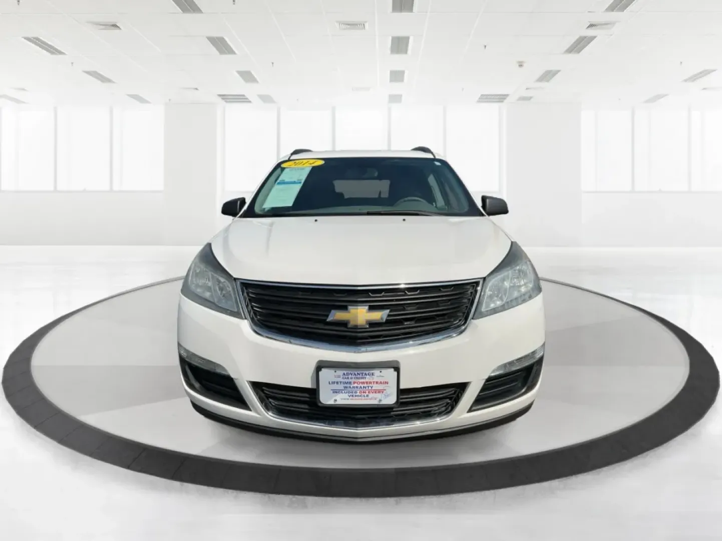 2014 Chevrolet Traverse LS (1GNKVFEDXEJ) with an 3.6L V-6 gasoline direct injection engine, located at 401 Woodman Dr, Riverside, OH, 45431, (937) 908-9800, 39.760899, -84.123421 - **Adventure Awaits with This 2014 Chevrolet Traverse LS at Advantage Car and Credit - Riverside!**<br /> <br /> Are you ready to elevate your family road trips or weekend adventures? Introducing the 2014 Chevrolet Traverse LS-a versatile SUV designed with comfort, safety, and style in mind. This rug - Photo#7