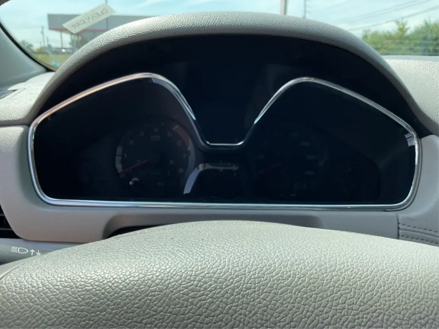 2014 Chevrolet Traverse LS (1GNKVFEDXEJ) with an 3.6L V-6 gasoline direct injection engine, located at 401 Woodman Dr, Riverside, OH, 45431, (937) 908-9800, 39.760899, -84.123421 - **Adventure Awaits with This 2014 Chevrolet Traverse LS at Advantage Car and Credit - Riverside!**<br /> <br /> Are you ready to elevate your family road trips or weekend adventures? Introducing the 2014 Chevrolet Traverse LS-a versatile SUV designed with comfort, safety, and style in mind. This rug - Photo#15