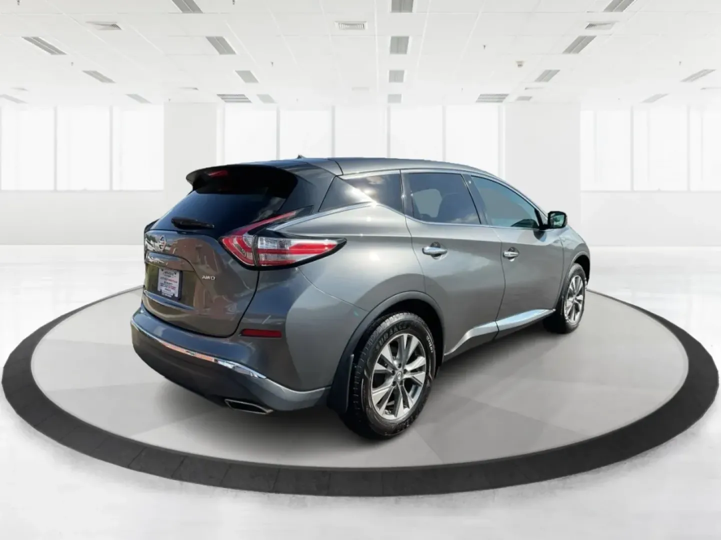 2015 Nissan Murano S (5N1AZ2MH0FN) with an 3.5L V-6 DOHC engine, located at 1951 S Dayton Lakeview Rd., New Carlisle, OH, 45344, (937) 908-9800, 39.890999, -84.050255 - **Unleash Your Adventures with the 2015 Nissan Murano Ideal for Growing Families and Weekend Explorers!**<br /> <br /> Are you ready to elevate your family outings or weekend adventures? Look no further than the stunning **2015 Nissan Murano** available at **Advantage Car and Credit**, your trusted - Photo#2
