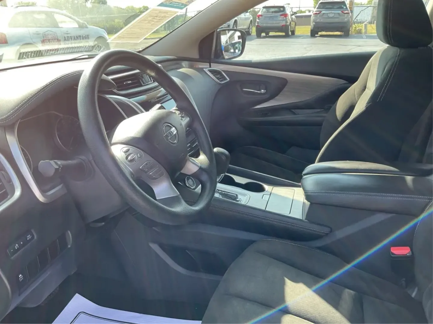 2015 Nissan Murano S (5N1AZ2MH0FN) with an 3.5L V-6 DOHC engine, located at 1951 S Dayton Lakeview Rd., New Carlisle, OH, 45344, (937) 908-9800, 39.890999, -84.050255 - **Unleash Your Adventures with the 2015 Nissan Murano Ideal for Growing Families and Weekend Explorers!**<br /> <br /> Are you ready to elevate your family outings or weekend adventures? Look no further than the stunning **2015 Nissan Murano** available at **Advantage Car and Credit**, your trusted - Photo#9