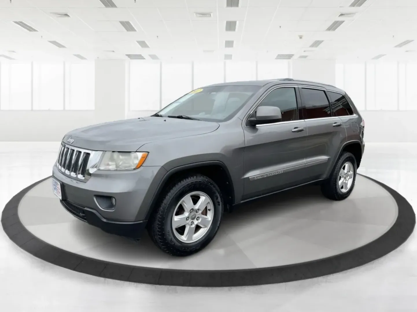 2012 Jeep Grand Cherokee Laredo (1C4RJFAG2CC) with an Other engine, located at 8750 N County Rd 25A, Piqua, OH, 45356, (937) 908-9800, 40.164391, -84.232513 - ### Discover Adventure with the 2012 Jeep Grand Cherokee Laredo at Advantage Car and Credit - Piqua<br /> <br /> Are you ready to tackle your next adventure, whether it's a weekend getaway or daily commutes through Piqua's scenic routes? The 2012 Jeep Grand Cherokee Laredo is the perfect SUV for tho - Photo#8