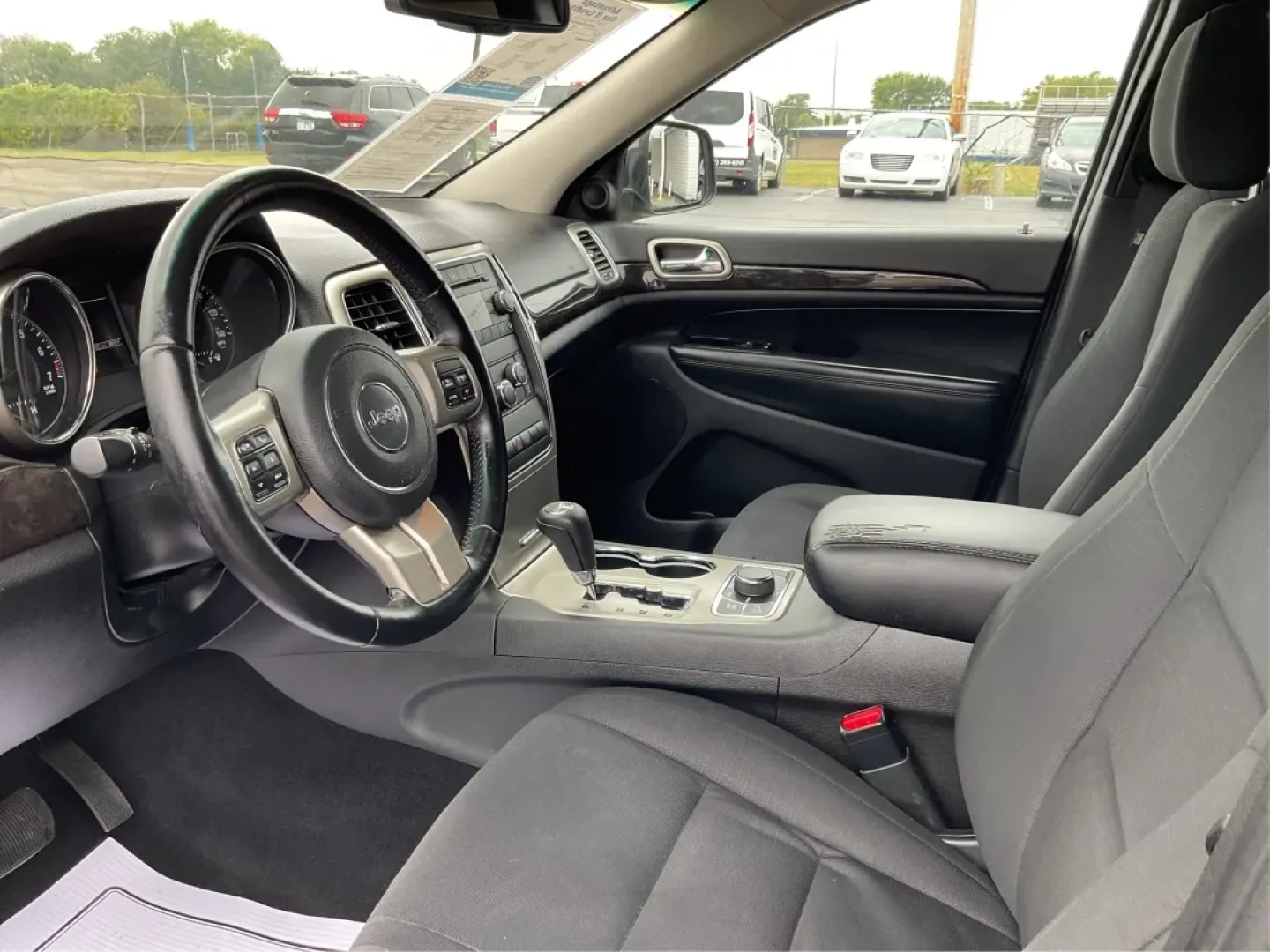 2012 Jeep Grand Cherokee Laredo (1C4RJFAG2CC) with an Other engine, located at 8750 N County Rd 25A, Piqua, OH, 45356, (937) 908-9800, 40.164391, -84.232513 - ### Discover Adventure with the 2012 Jeep Grand Cherokee Laredo at Advantage Car and Credit - Piqua<br /> <br /> Are you ready to tackle your next adventure, whether it's a weekend getaway or daily commutes through Piqua's scenic routes? The 2012 Jeep Grand Cherokee Laredo is the perfect SUV for tho - Photo#9