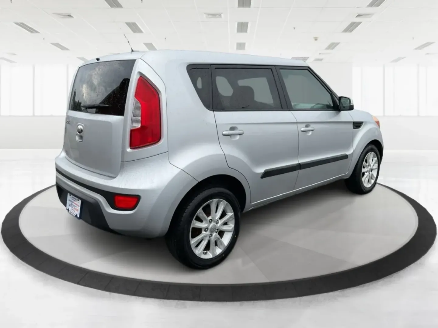 2013 Kia Soul + (KNDJT2A6XD7) with an 2.0L L4 DOHC 16V engine, Automatic transmission, located at 880 E. National Road, Vandalia, OH, 45377, (937) 908-9800, 39.891918, -84.183594 - **Elevate Your Everyday with the 2013 Kia Soul Perfect for the Modern Lifestyle!**<br /> <br /> Are you ready to embrace a vehicle that effortlessly fits into your busy life? The 2013 Kia Soul is your ideal companion, whether you're a growing family needing a reliable ride, a commuter seeking comfo - Photo#2