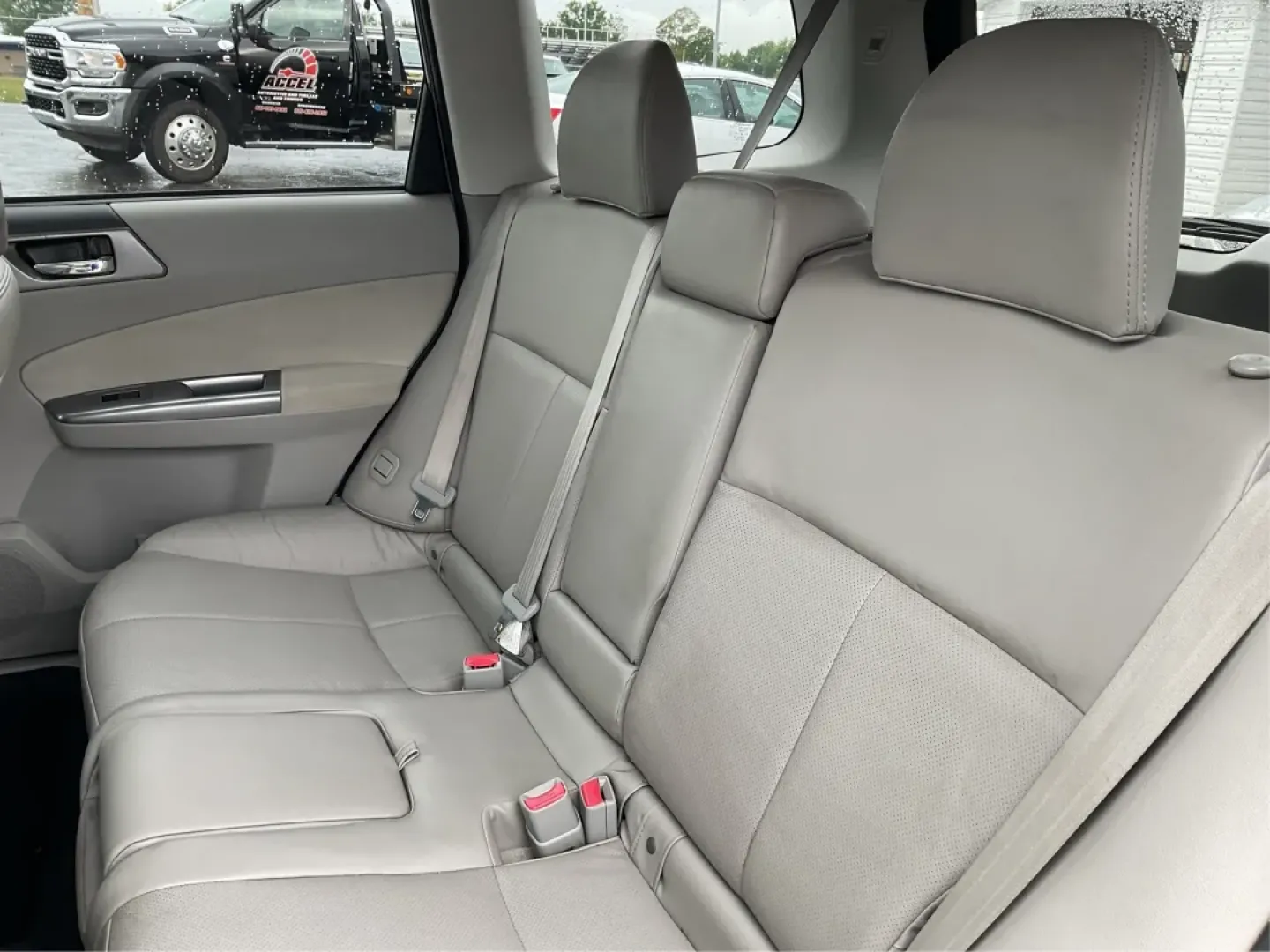 2013 Subaru Forester 2.5X Limited (JF2SHAEC3DH) with an 2.5L H-4 DOHC engine, located at 401 Woodman Dr, Riverside, OH, 45431, (937) 908-9800, 39.760899, -84.123421 - Discover the ultimate blend of adventure and reliability with this 2013 Subaru Forester 2.5X Limited, available now at Advantage Car and Credit - Riverside. Located at 401 Woodman Dr, Riverside, OH 45431, we specialize in Buy Here Pay Here financing, ensuring that you drive away with guaranteed appr - Photo#10