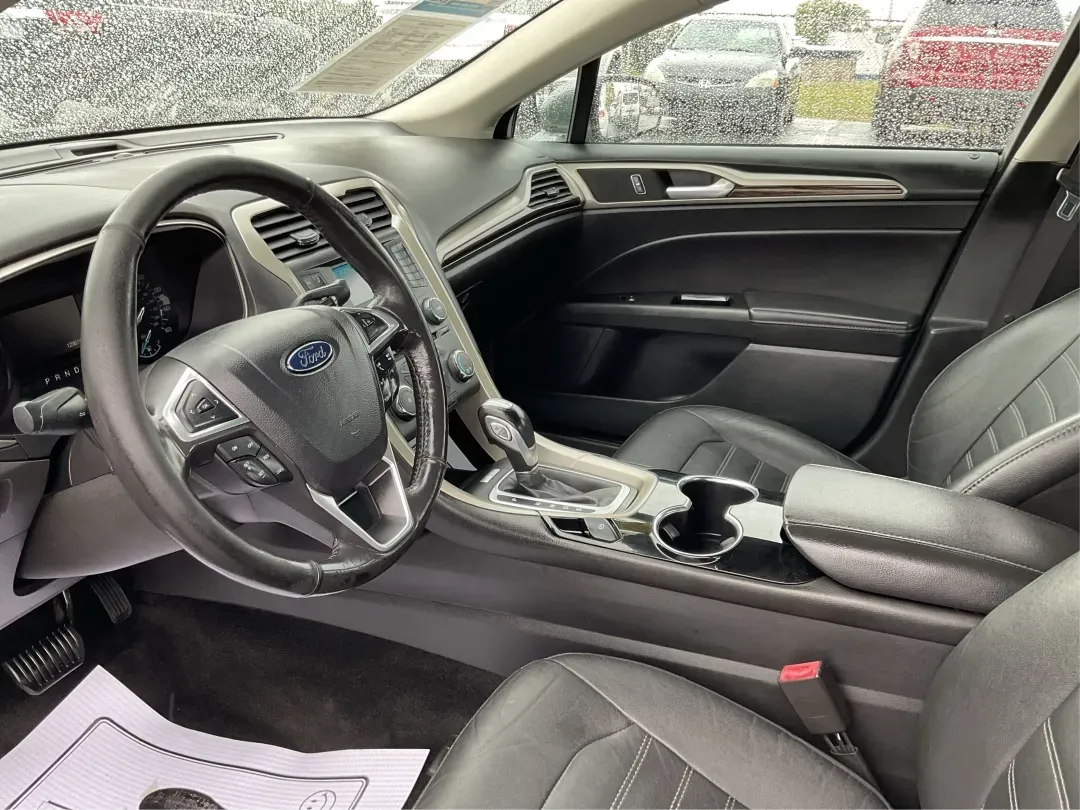 2014 Ford Fusion SE (3FA6P0HD2ER) with an Other engine, located at 1099 N County Rd 25A , Troy, OH, 45373, (937) 908-9800, 40.057079, -84.212883 - **Discover Your Next Adventure with the 2014 Ford Fusion SE at Advantage Car and Credit - Moraine** <br /> <br /> Are you ready to elevate your daily commute or family road trips? The 2014 Ford Fusion SE is your gateway to a lifestyle brimming with comfort, technology, and reliability. Ideal for bu - Photo#9