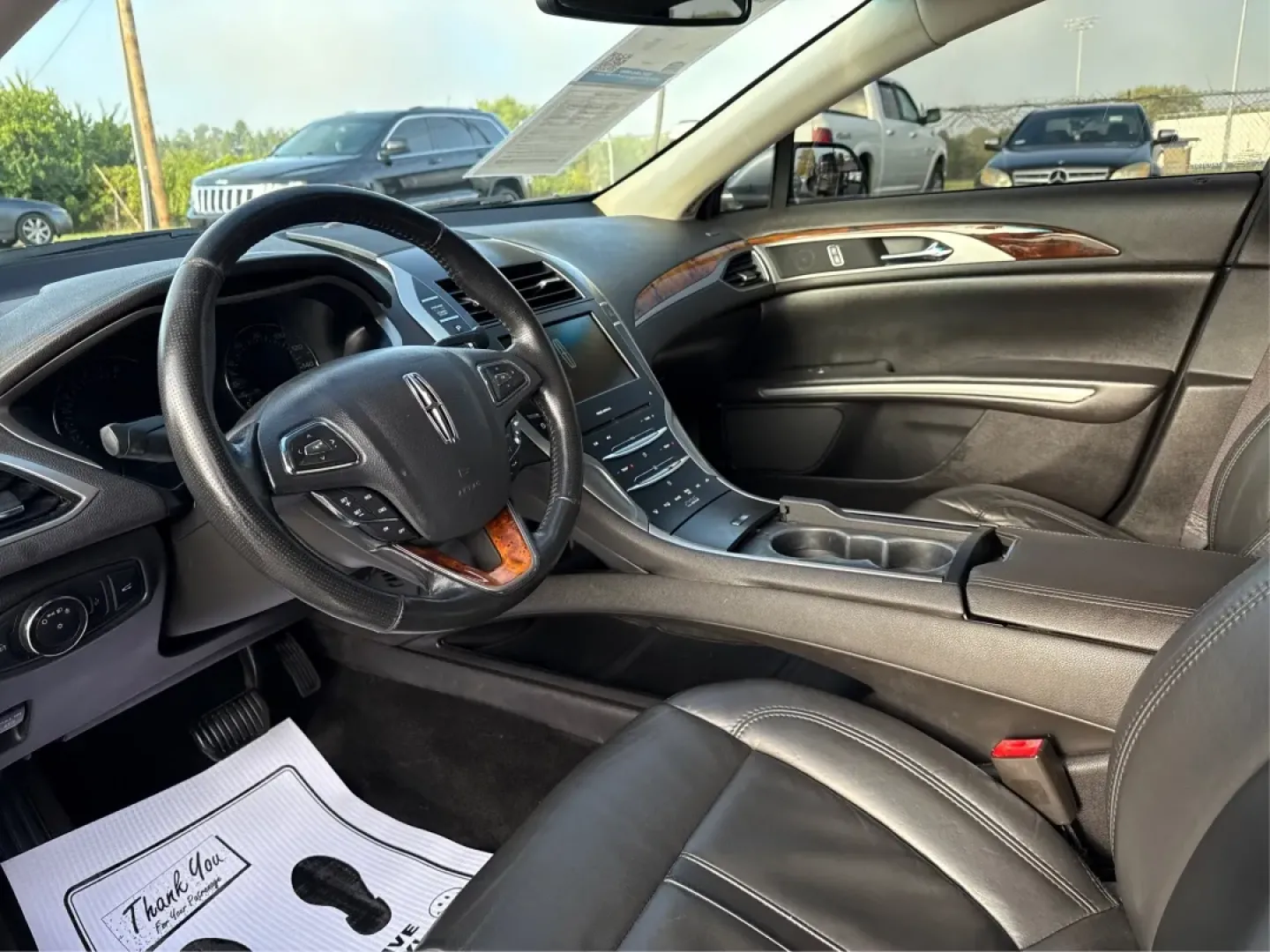 2013 Lincoln MKZ Base (3LN6L2J96DR) with an Other engine, located at 880 E. National Road, Vandalia, OH, 45377, (937) 908-9800, 39.891918, -84.183594 - **Elevate Your Drive with the 2013 Lincoln MKZ at Advantage Car and Credit!**<br /> <br /> Are you searching for the perfect vehicle to enhance your daily commute, family outings, or weekend adventures? Look no further! The 2013 Lincoln MKZ is the ideal choice for those who appreciate luxury, comfor - Photo#9