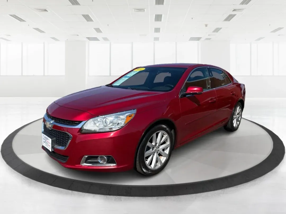 2014 Chevrolet Malibu 2LT (1G11E5SL4EF) with an 2.5L L4 DOHC 16V engine, 6-Speed Automatic transmission, located at 8750 N County Rd 25A, Piqua, OH, 45356, (937) 908-9800, 40.164391, -84.232513 - **Drive in Style: The 2014 Chevrolet Malibu 2LT Awaits You!** <br /> <br /> Are you ready to elevate your daily commute or embark on unforgettable weekend road trips? The 2014 Chevrolet Malibu 2LT is the ultimate sedan designed for budget-conscious buyers and anyone seeking a reliable vehicle that d - Photo#8